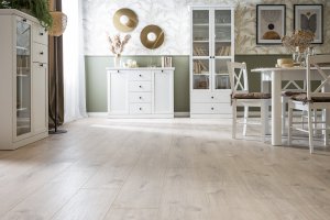 Panele winylowe – 7 powodów, dla których to świetny wybór