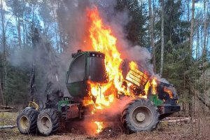 Pożary maszyn leśnych na Pomorzu