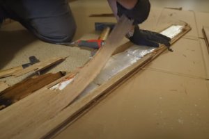 440 kg kokainy ukrytej w egzotycznej desce podłogowej