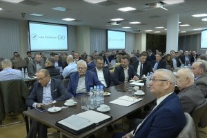 Spotkanie kierownictwa Lasów Państwowych z przedstawicielami przemysłu drzewnego