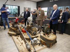 Uroczystość otwarcia szkoły była okazję do zwiedzenia nowego obiektu