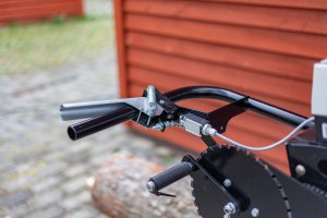 Ręczny mechanizm posuwu