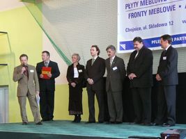 <center><b><font color=darkcyan><b>Pierwsza edycja<br> Pomorskich Targów <br>Materiałów i Akcesoriów <br>Meblarskich </b></font></center>