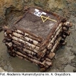 15 drewnianych studni