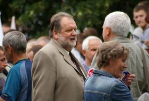 Poseł Cybulski - leśnik, wspierał protestujących drzewiarzy