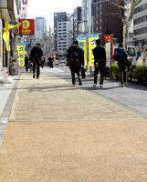 Drewniany chodnik sposobem na upały?