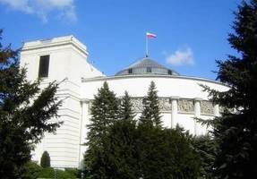 Leśnicy złożyli w Sejmie ponad 200 tys. podpisów osób popierających ich protest