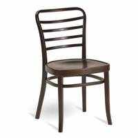 Krzesło w roli głównej - Paged Meble kręci film