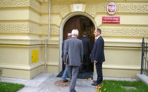 Przedstawiciele protestujących zaproszeni zostali na rozmowy do Kancelarii Premiera