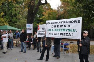 Pikieta Przemysłu Drzewnego w Warszawie