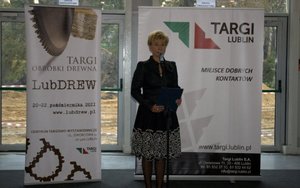 Beata Gorajek, Prezez Targów Lublin SA, oficjalnie otwiera Targi Lubdrew 2011