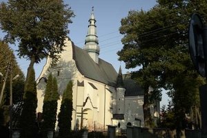 Zabytkowa drewniana balustrada odkryta w Kańczudze