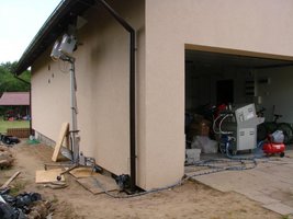 System SAURUS, generator mikrofal i konsola sterownicza