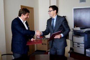 Meble Emilia sprzedane za 115 mln zł