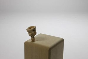 Wooden ballon knot