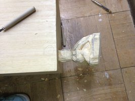 Wooden ballon knot