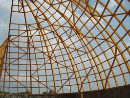 Fabryka Konstrukcji Drewnianych pozyskała 1 mln zł z NewConnect