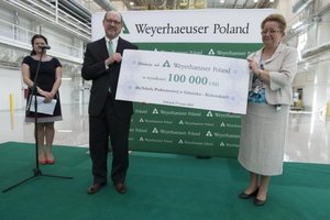 Prezes Weyerhaeuser Company Daniel S. Fulton i Z-ca Prezydenta Gdańska Ewa Kamińska