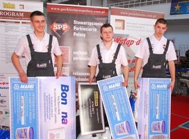 Tegoroczni laureaci mistrzostw (od lewej) Daniel Szylar, Michała Łuka oraz Michał Kwietniewski. 