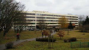 Projekt systemu połączeń konstrukcji mebli zwyciężył w konkursie dla studentów meblarstwa