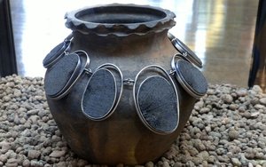 Wystawa 1000 lat w naszyjnikach