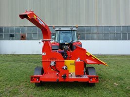 Bębnowy rębak ciągnikowy Skorpion 350RB