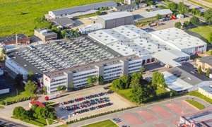 Roto Frank skonsoliduje dwie spółki