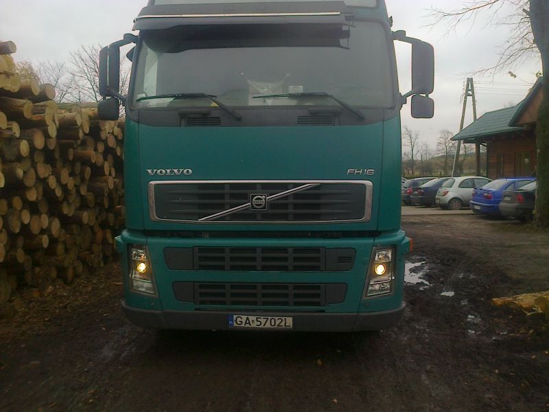 VOLVO FH 16 550 HAKOWIEC Ogłoszenia branży drzewnej