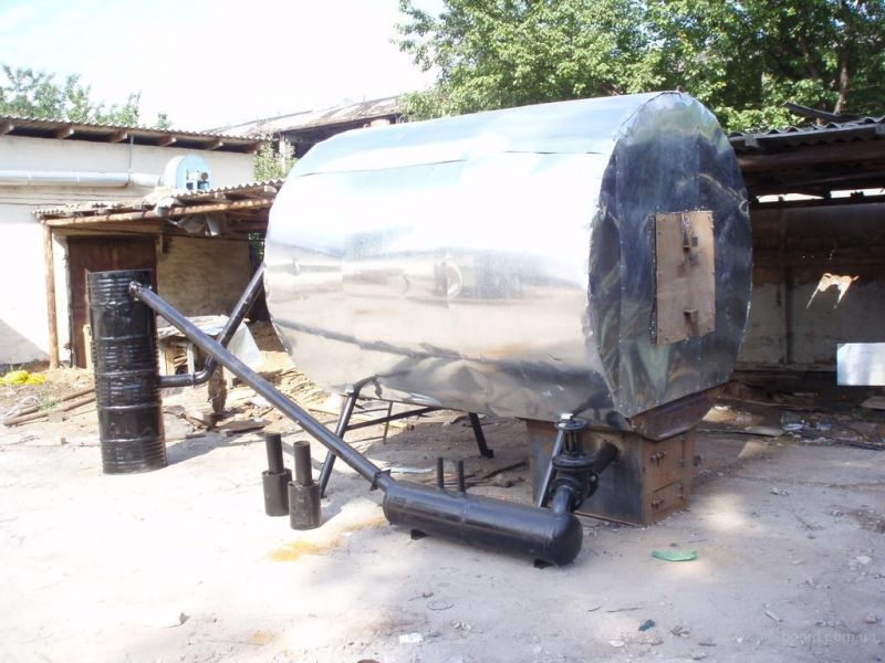 Urządzenie do wytwarzania węgla drzewnego