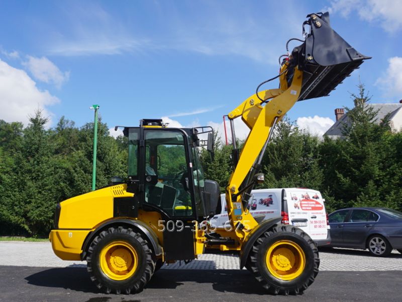 Nowa ładowarka kołowa KMM H928