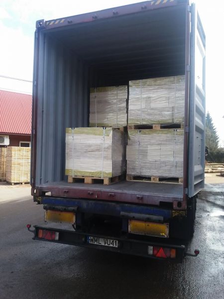 Poszukuję producenta fryzów suchych liściastych FSC/PEFC