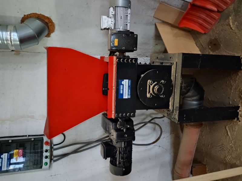 Rozdrabniacz do drewna z młynem – wydajność 400–500 kg/h – 27 500 zł