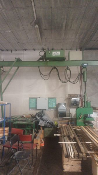 Linia do produkcji wiązarów, prasa hydrauliczna 30t, płyty stalowe, stoły magn.