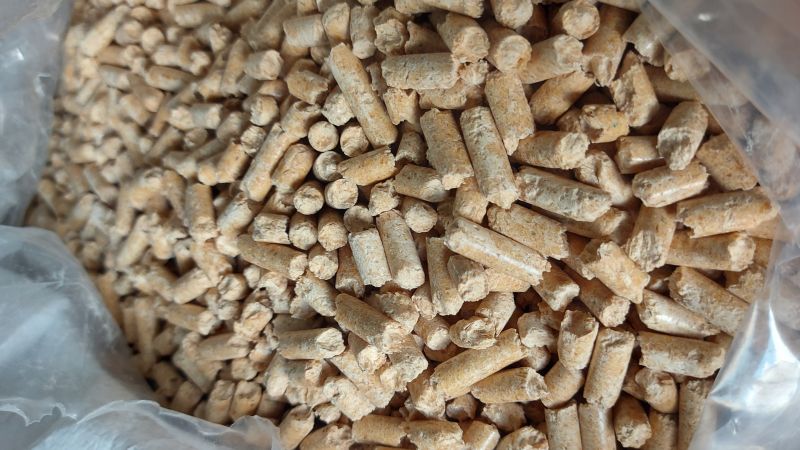 Najwyższej jakości pelety drzewne DIN PLUS / ENplus- A1 Pelety drzewne