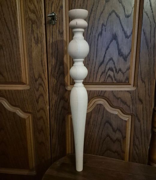 Nogi toczone z drewna do komody