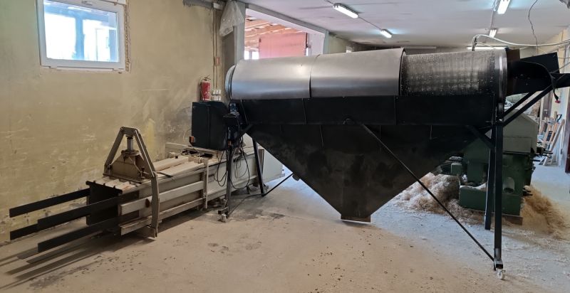 Linia do produkcji ściółki wiórowej dla zwierząt. Gotowy biznes